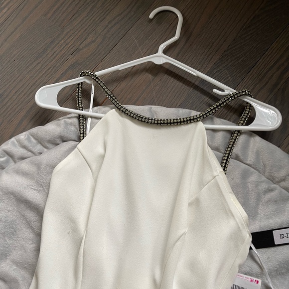 White fitted mid dress. Sexy back with rhinestone neckline and trim - Picture 2 of 4